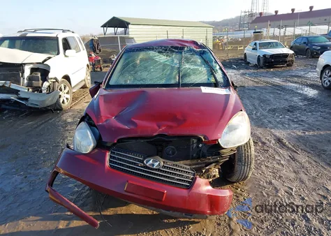 2011 Hyundai Accent Gls z USA, uszkodzony, nr VIN KMHCN4AC2BU555635